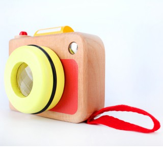 Žaislinis medinis fotoaparatas vaikams | My first camera | Classic World CW53634
